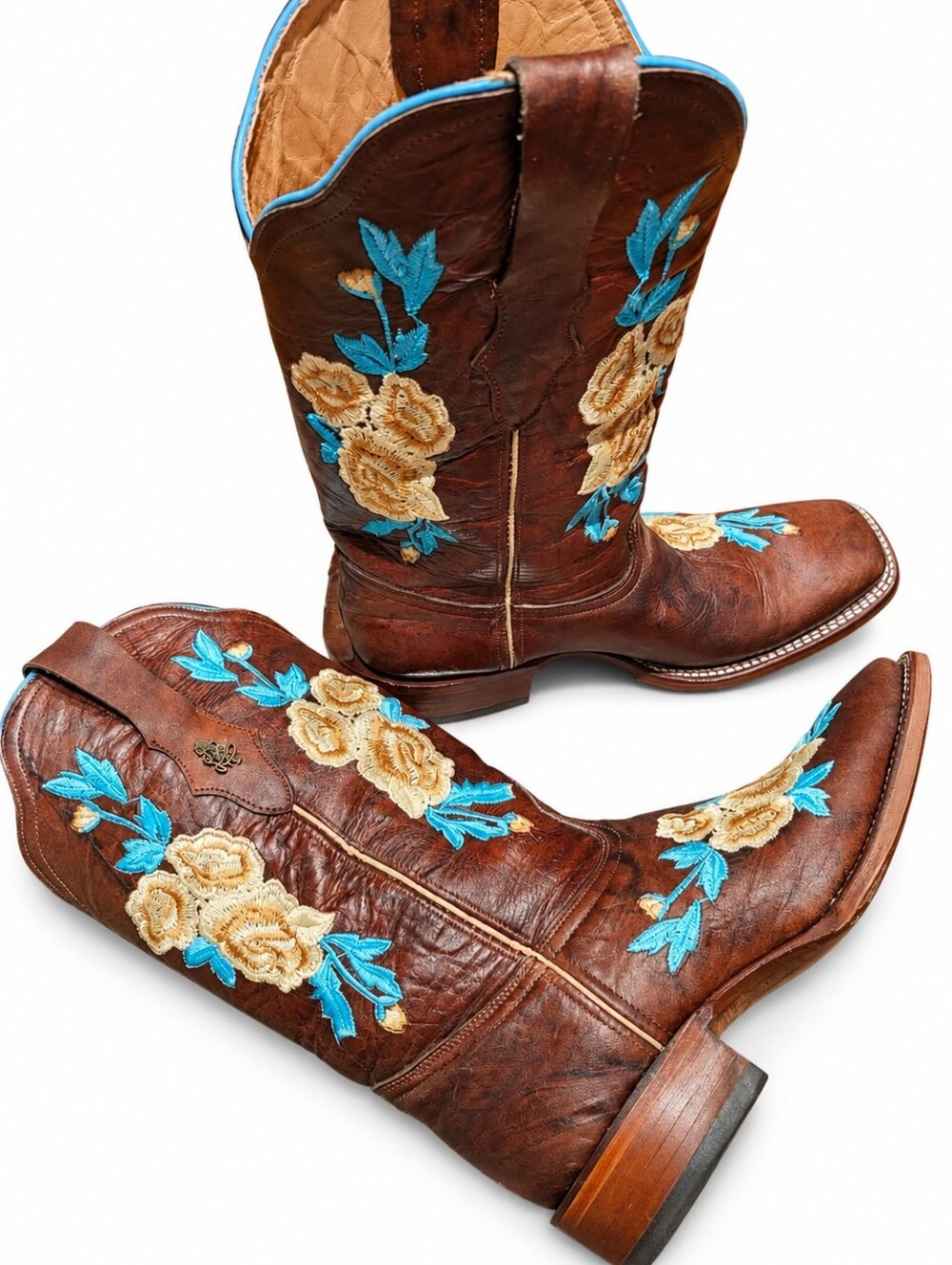 NEW Women's CHARRO Embroidered Floral boots Sz 10